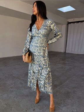 NWT NEVER FULLY DRESSED Metallic-Print Ruffled Midi Dress Sz 4